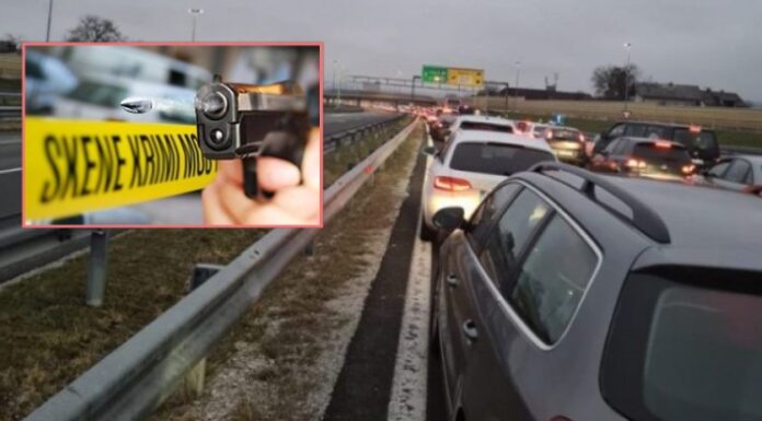 Kosovari nervozohet në kolonë, plagos një person në këmbë vetëm pse i ra borisë