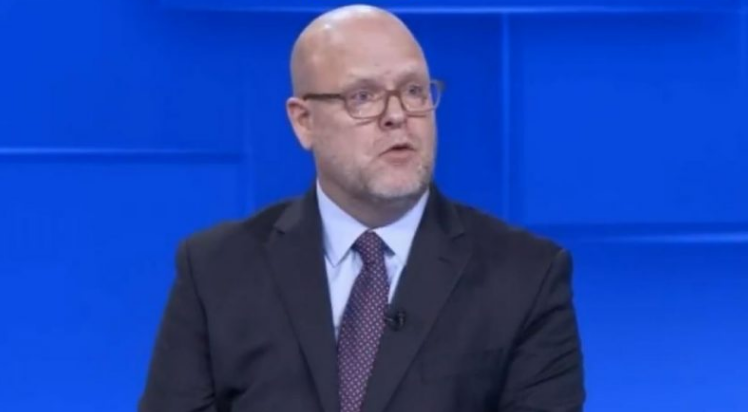 Ambasadori amerikan: Putini zgjodhi luftën, ne mbetemi të bashkuar me Ukrainën
