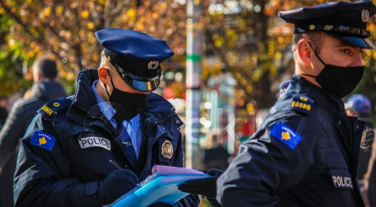 Çfarë u ndalohet policëve të Kosovës sipas ligjit?