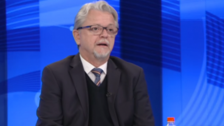 “Zot mos e bëj”/ Gorani: Ndërhyrja e Rusisë në Ukrainë sikur të na sulmojë Shqipëria neve