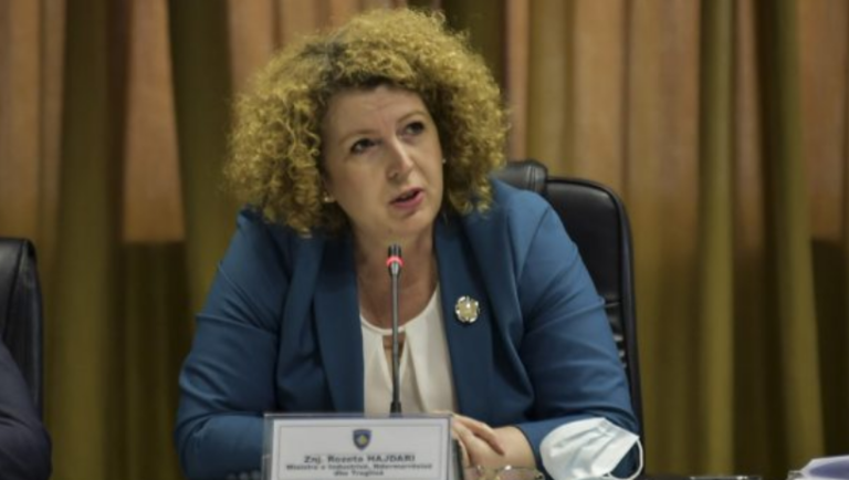Frika për krizën e miellit, ministrja Hajdari flet për rezervat që ka Kosova