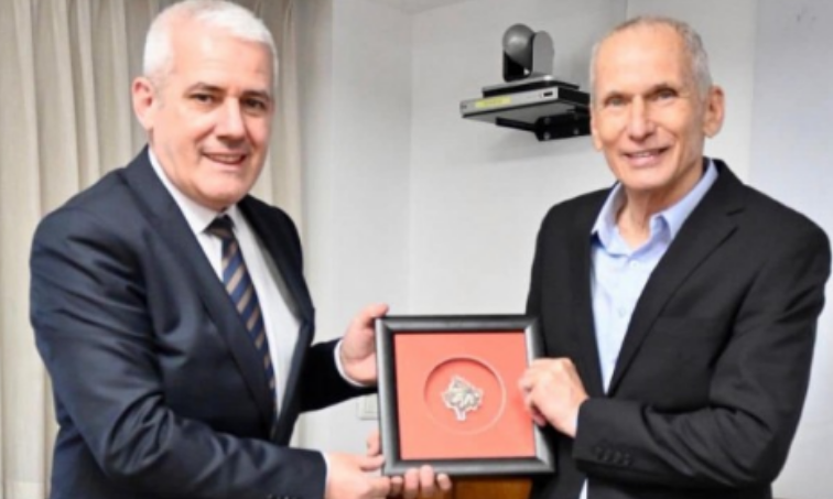 ​Sveçla në Izrael, flet për bashkëpunimin rreth përvojave në inteligjencën policore