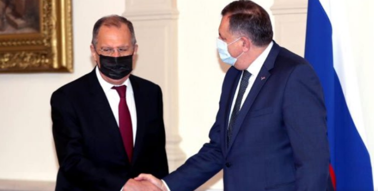 Lavrov thërret në telefon Dodikun