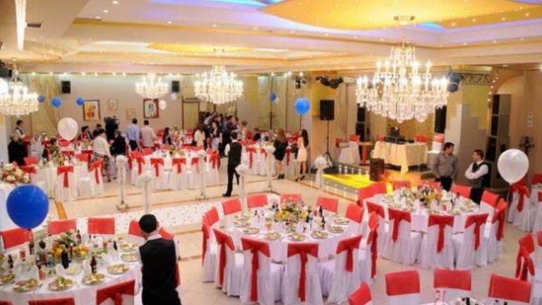 Kryetari i Odës së Hotelierëve: Çdo natë ka pasur dasma dhe ahengje, ndonëse janë ndaluar
