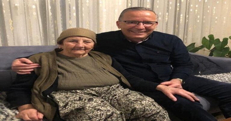 Bedri Hamza reagon pas vdekjes së nënës: Sot kur mbylle sytë, more me vete edhe një pjesë timen