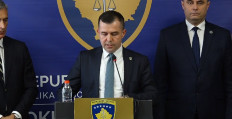 Kryeshefi i IPK-së thotë se policët dhe doganierët e arrestuar u përfshin në vepra penale mbi 400 herë