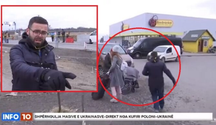 Në mes të lidhjes LIVE, gazetari Xhemajl Rexha ndihmon refugjaten ukrainase me karrocë