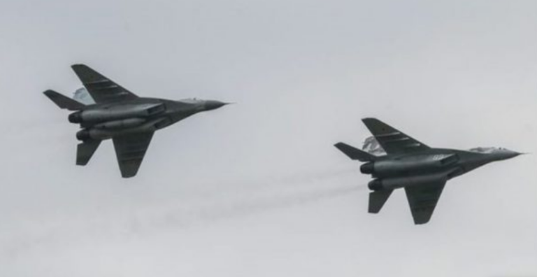 Rusia kërcënon me luftë vendet e NATO-s që strehojnë avionët ukrainas