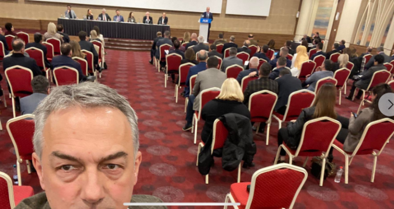 Abdullahu i PDK’së, po paralajmëron zhvillime nga kjo parti