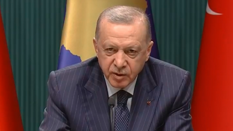 Erdogan në konferencë me Osmanin: Ne i kushtojmë rëndësi të madhe integritetit territorial të Kosovës