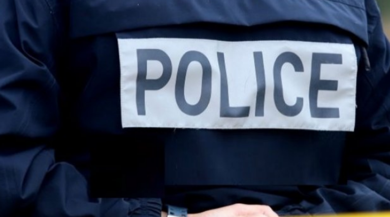 Detaje nga ngjarja e rëndë në Vushtrri/ 12-vjeçari u gjet i vdekur nga vëllai i tij në një dhomë të shtëpisë