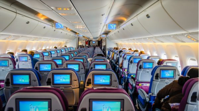 Lajm jo i mirë për mërgimtarët në Zvicër, shtohet edhe një kosto ekstra në çmimin e biletave të aeroplanit