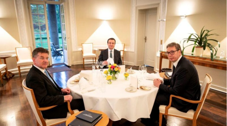 Lajçak tregon afatin për arritjen e marrëveshjes finale Kosovë-Serbi