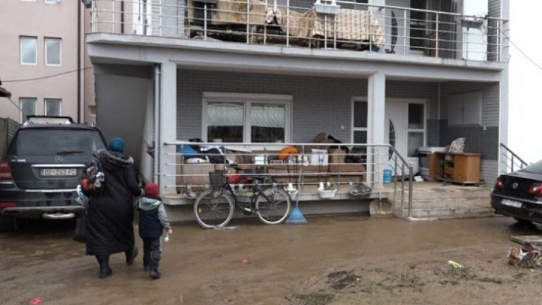 65 shtëpi të vërshuara tërësisht në “Lagjen e Boshnjakëve”, dëmi mbi gjysmë milion euro