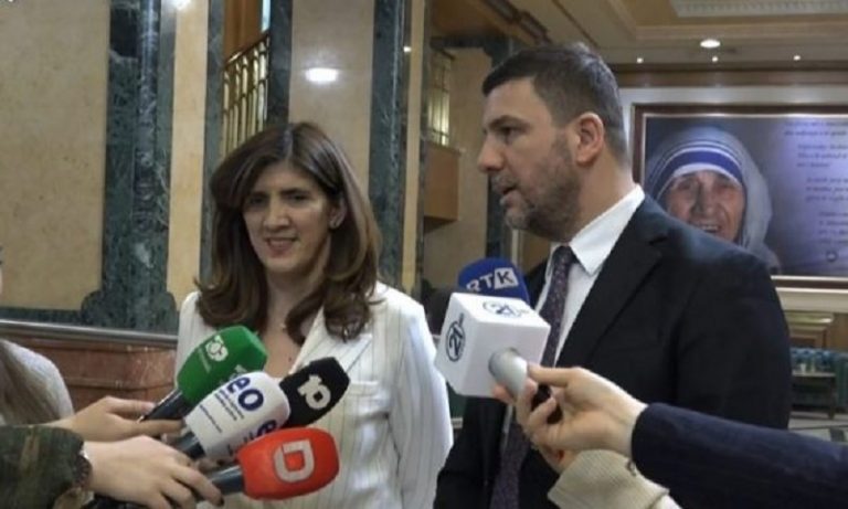 U përmendën edhe emrat e tyre në listën e atentateve, deklarohen Memli Krasniqi e Ganimete Musliu