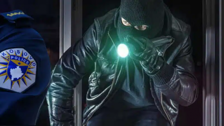 Hajnat thejnë kioskën në Mitrovicë, vodhën cigare dhe para me vlerë rreth 5 mijë euro