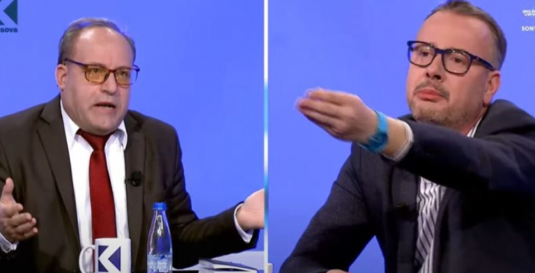 “I padijshëm, rrugaç, shërbëtor i Thaçit”: Eskalon tmerrshëm gjuha mes Vehbi Kajtazit e Sadri Ramabajës