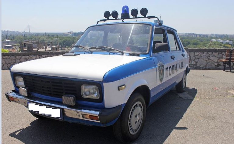 Si i shastisën Bekë Berisha e Galan Mehmetaj shqiptarët me “Zastavën” e policisë serbe?
