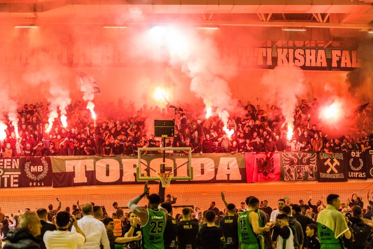 Kampioni vendoset në “Minatorin” e zjarrtë