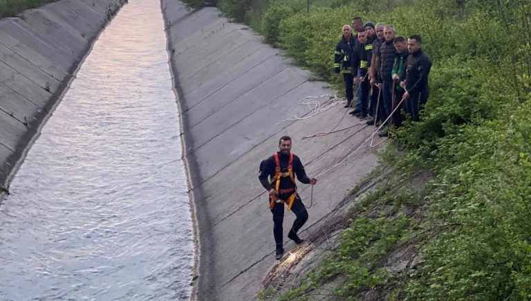 Vazhdon edhe sot kërkimi për 4-vjeçarin i cili dyshohet se ra në kanalin e Ibër-Lepencit