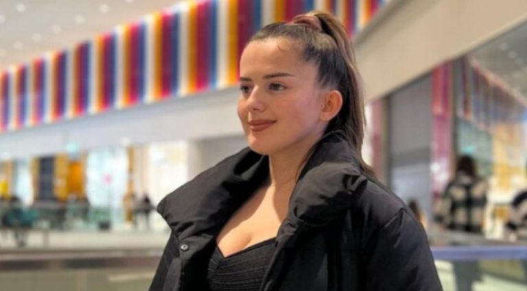 Drenicasja më e famshme momentalisht pëson aksident