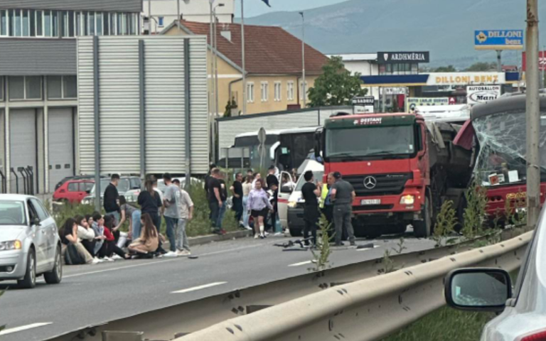 Aksident i rëndë, lëndohen 30 kosovarë – Policia jep detaje