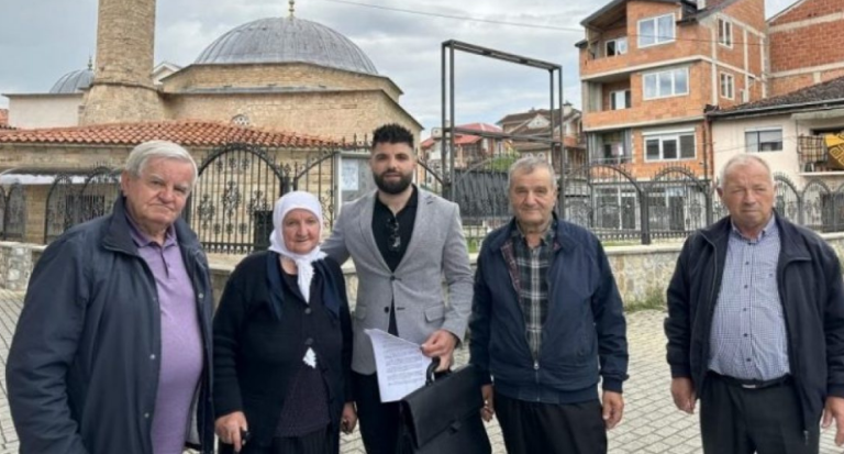 Mahniten banorët e Strugës, e moshuara dhuron tërë pasurinë për bamirësi