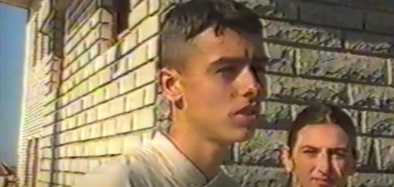 Video e rrallë e një prej figurave kyçe të VV-së ku flet si 16 vjeçar për kushet në shkolla në vitin 1997