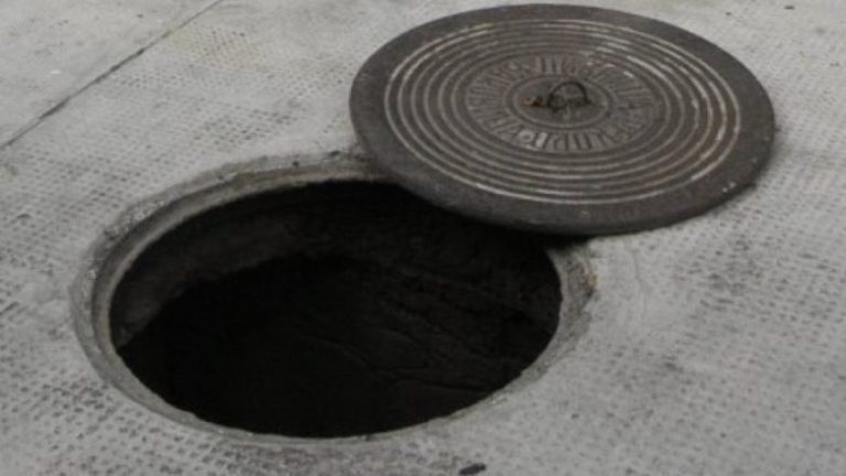 Mitrovicë: Dyvjeçari bie në pusetë, pëson lëndime trupore