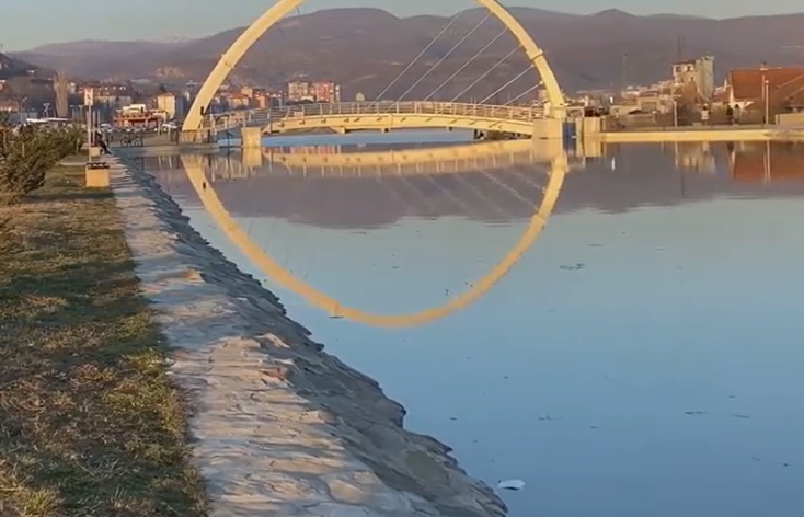 Tragjike: Një 56-vjeçare nxirret pa shenja jete nga Liqeni Akumulues në Mitrovicë