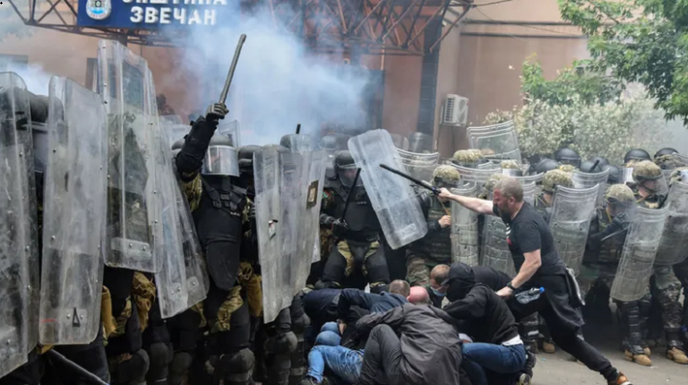 Arrestohet serbi i njohur me nofkat ‘Nemac’ dhe ‘Rusi’, dyshohet për sulm ndaj KFOR’it