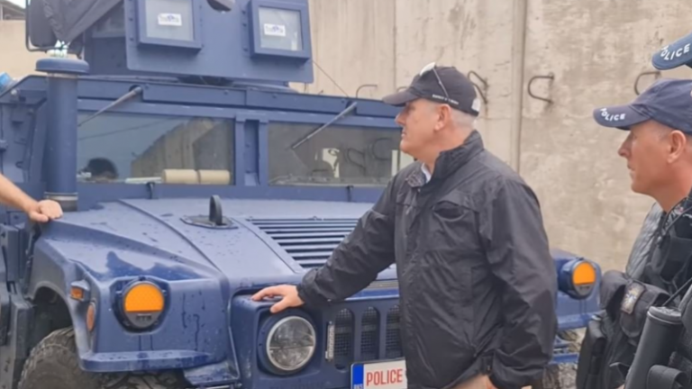 Sveçla: Mbrëmë 15 deri në 20 persona kanë rrahur dy të rinj shqiptarë, do të luftojmë të gjitha bandat