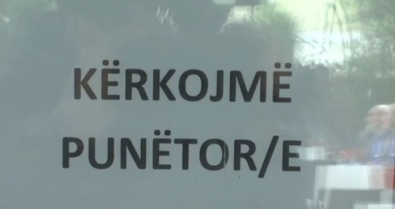 Bie numri i kosovarëve që kërkojnë punë, papunësia llogaritet mbi 16 për qind