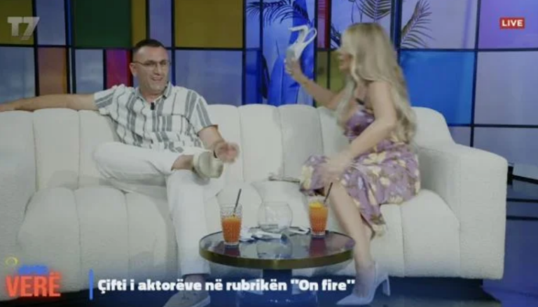 “Fol a m’ke tradhtu”? Me këpucë në dorë, aktorja e zë ngusht burrin e saj live në emision