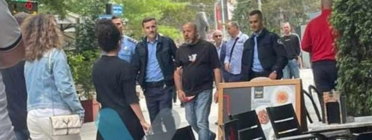 Përleshje në sheshin e Mitrovicës: Një person lëndohet, një tjetër arrestohet