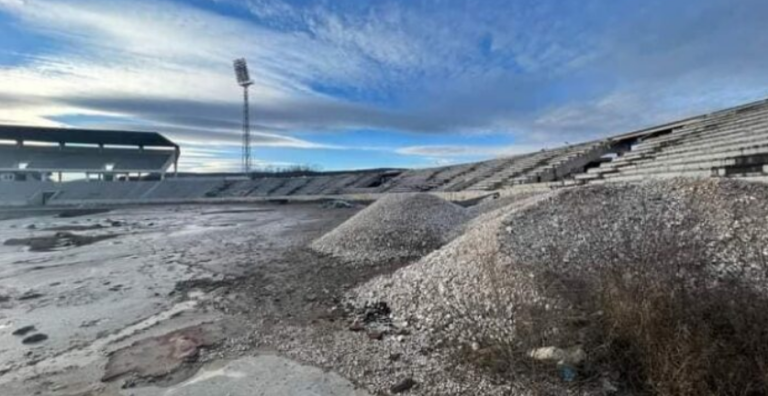 Stadiumi Adem Jashari do të duhej të përfundonte në qershor të këtij viti