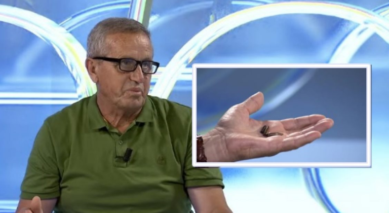 I mbijetuari i luftës i ruan ende plumbat të cilët u nxorën nga trupi i tij