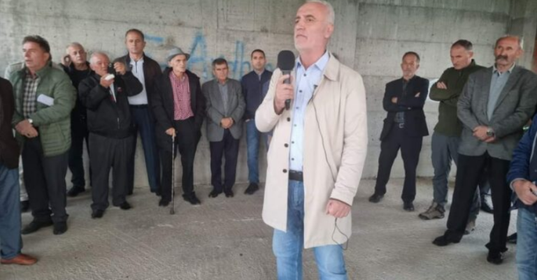 E çuditshme: Formohet një lëvizje për braktisjen vullnetare të fesë islame