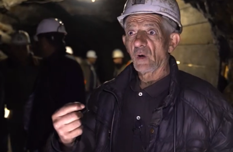 “Ka punëtorë që s’kanë pare për bukë” – Përlot me rrëfimin minatori që u fut në grevë, ka një mesazh për Qeverinë