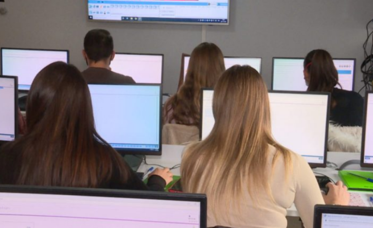 Murati: Për 8 muaj, 7,786 të rinj të punësuar