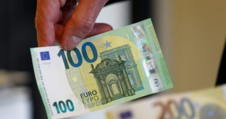 Mësohet kur pritet të shpërndahen 100 euro shtesë për pensionistët dhe fëmijët