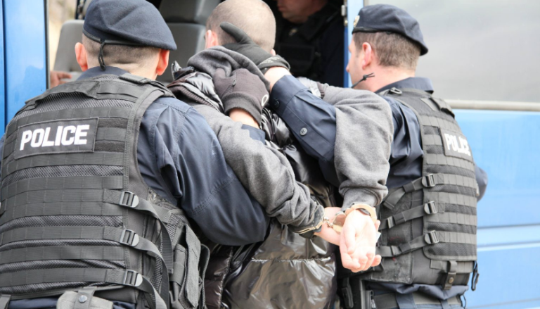 Policia e Kosovës arreston dy serbë, u futën ilegalisht në Kosovë