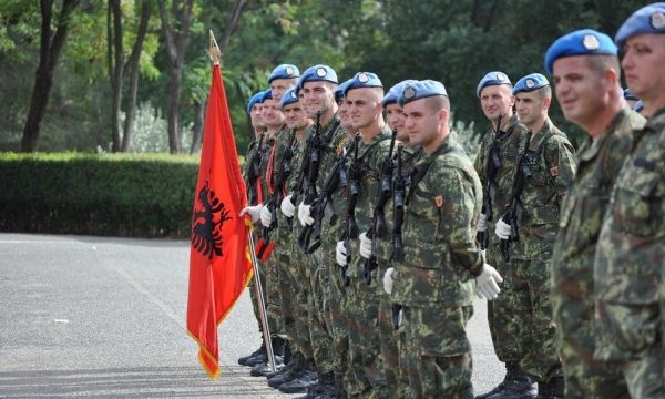 Shqipëria do të dërgojë trupa shtesë në Kosovë, kaq do të jetë numri i ushtarëve