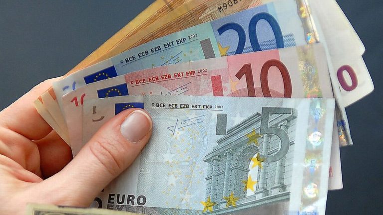 Ekzekutohen shtesat për fëmijë dhe lehona për muajin shkurt