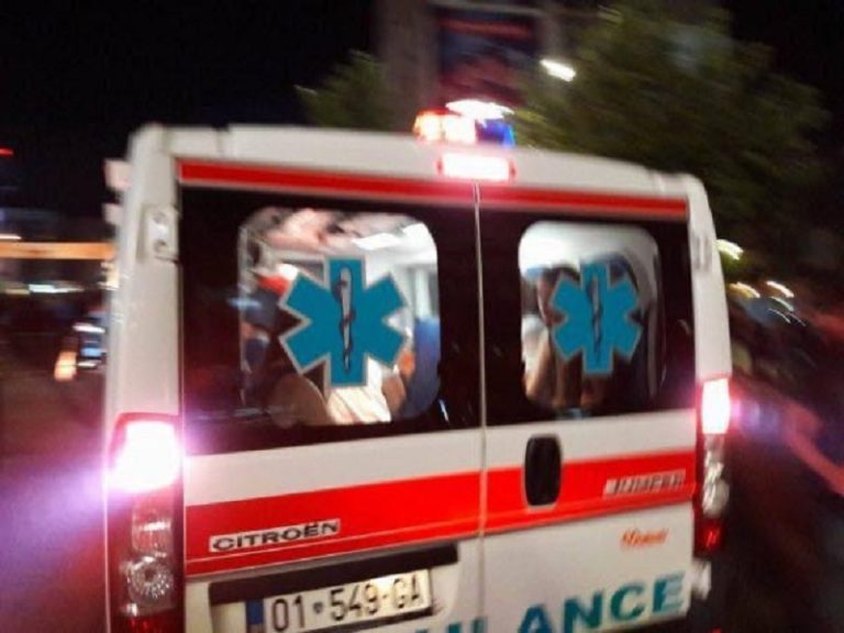 E rëndë: Një grua tenton të vetëvritet me armë zjarri, dërgohet në QKUK me lëndime të rënda
