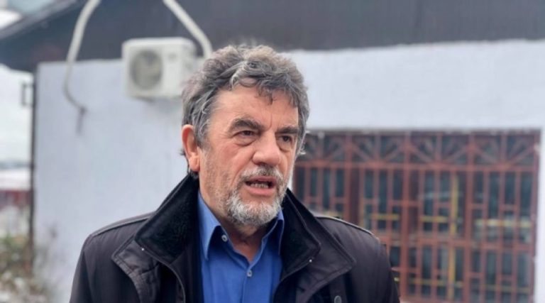 Krasniqi: Manovrat e KFOR’it me ushtarët serbë në kufi të Kosovës mesazh; paralajmërim për Kurtin