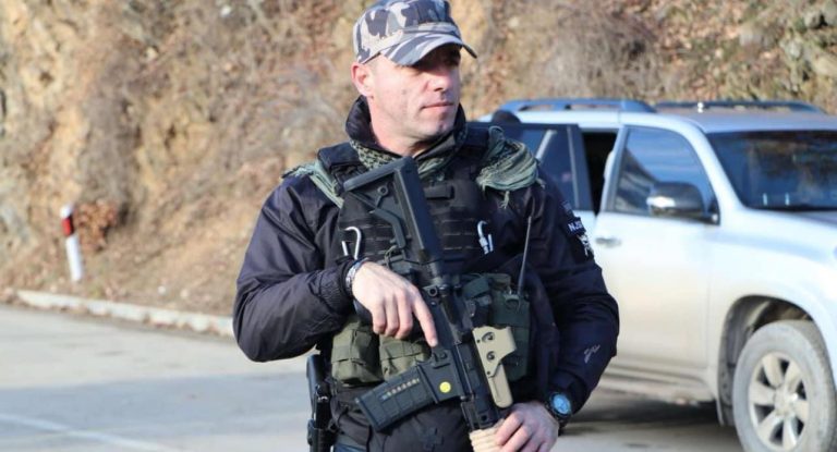Rusia lëshon fletarrest ndërkombëtar për komandantin e Njësisë Speciale, Besart Ahmeti