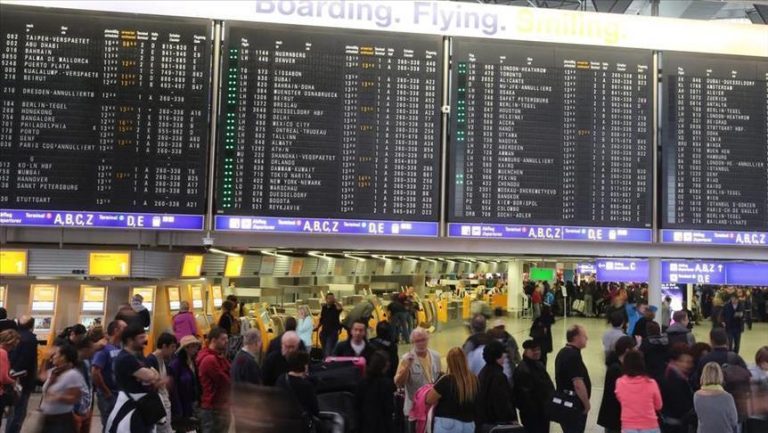 Policia gjermane kthen tre burra nga Kosova në aeroport