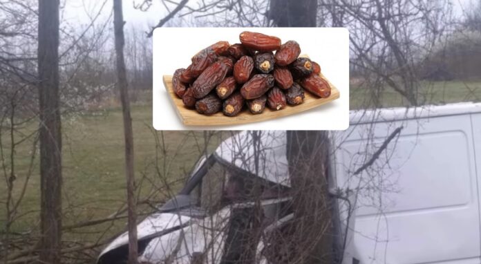 Aksidentohet kombi i ngarkuar me hurme për Ramazan
