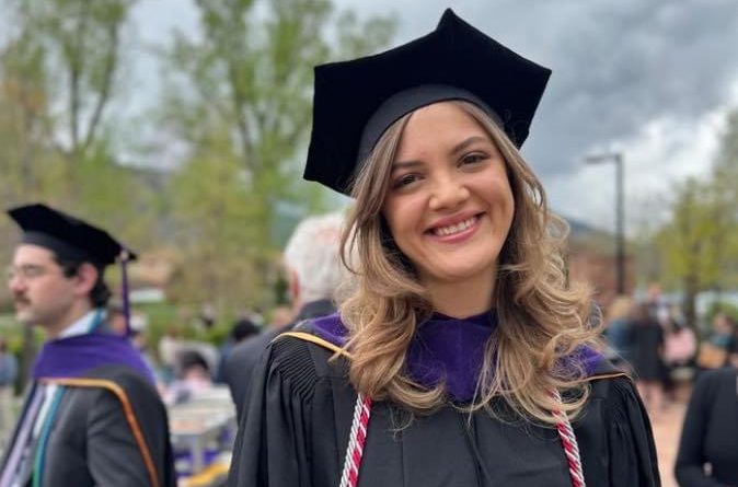Rina Mehana nga Vushtrria, diplomon në Universitetin e Colorado – Boulder në SHBA